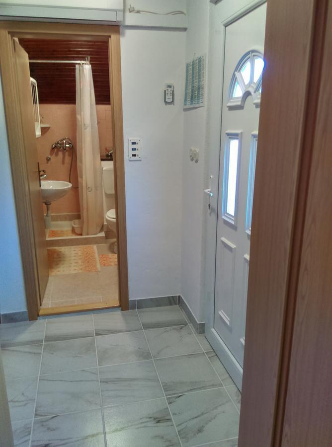 Nada Apartment Bilice Luaran gambar