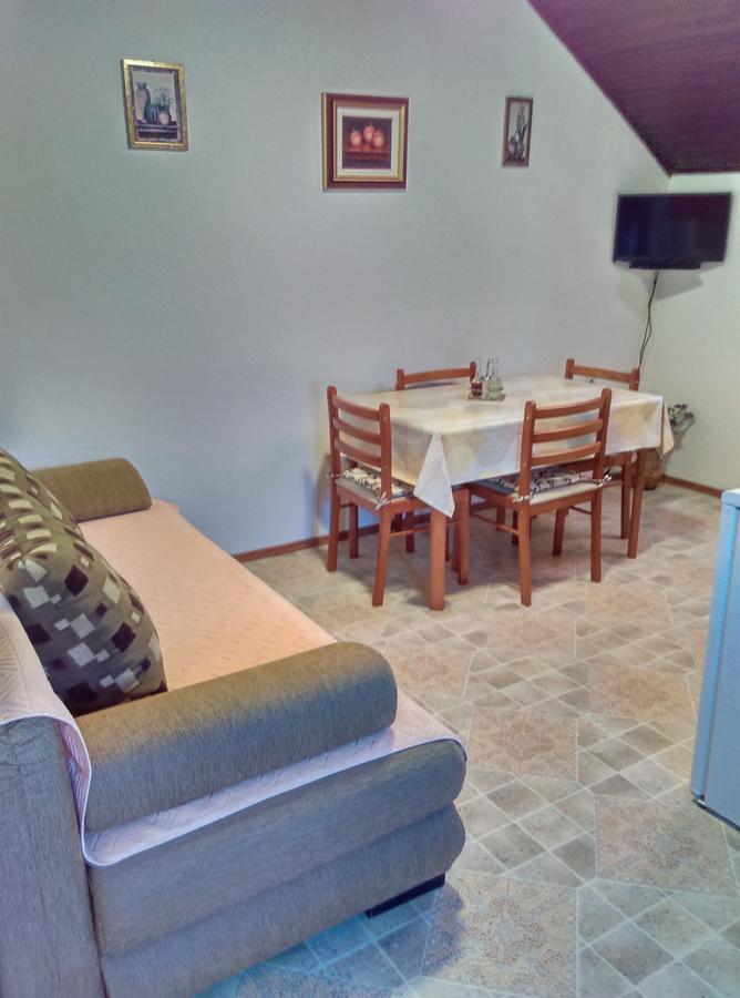 Nada Apartment Bilice Luaran gambar
